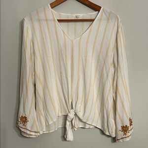 Maurices White & Pale Yellow Striped V-Neck Tie-Front Tunic